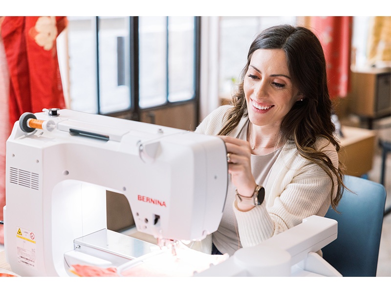 Maszyna do szycia Bernina B770QE PRO Precyzyjny Laser + w opcji moduł do haftu | Wiking Polska | Maszyny do szycia BERNINA