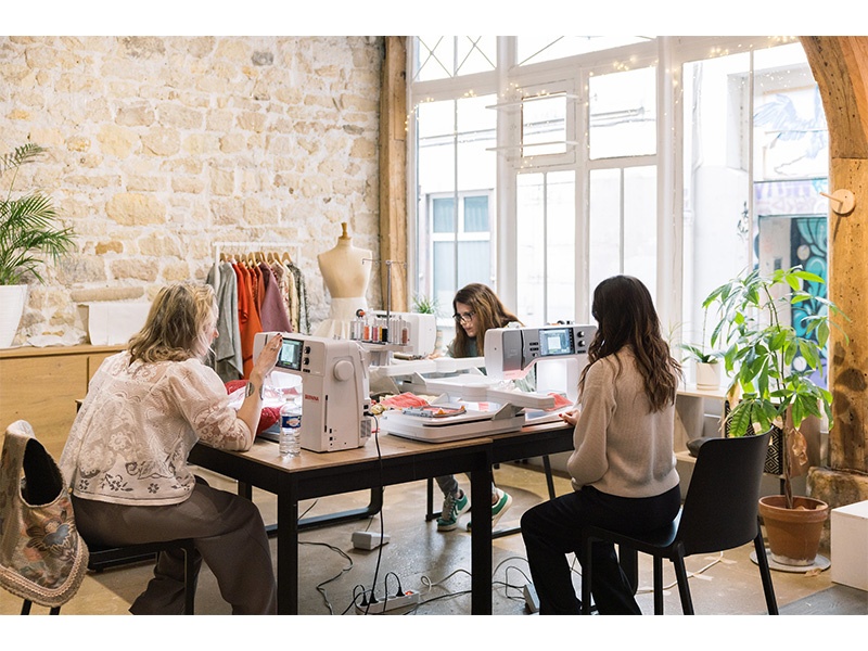 Maszyna do szycia Bernina B735 PRO Bernina Maszyny do szycia Wiking Polska - 9