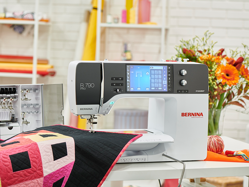 Bernina B790 Pro embroidery machine. | BERNINA embroidery machines - 4 Bernina B790 Pro embroidery machine. | BERNINA embroidery machines - 4