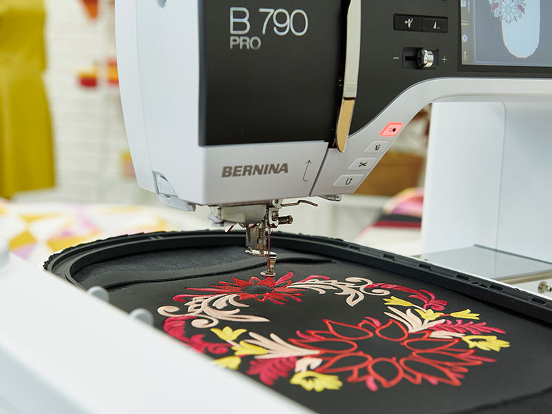 Bernina B790 Pro embroidery machine. | BERNINA embroidery machines - 19 Bernina B790 Pro embroidery machine. | BERNINA embroidery machines - 19