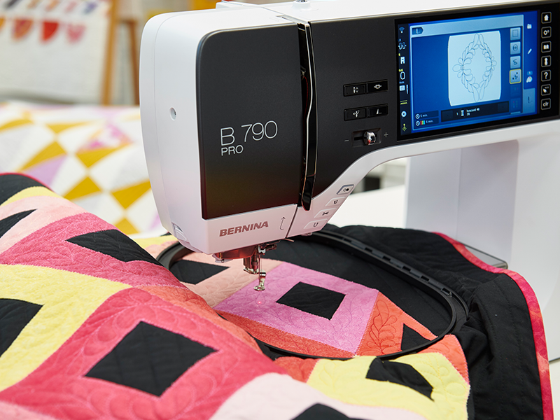 Bernina B790 Pro embroidery machine. | BERNINA embroidery machines - 25 Bernina B790 Pro embroidery machine. | BERNINA embroidery machines - 25