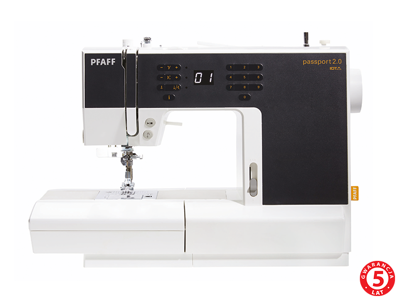 Sewing machine Pfaff...