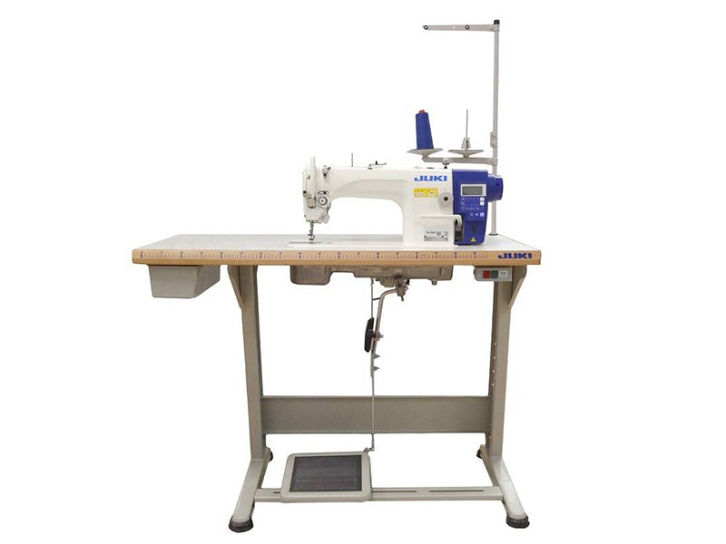 Sewing machine Juki DDL-7000AS-7 1-needle lockstitch machine JUKI Industrial machines Wiking Polska - 1