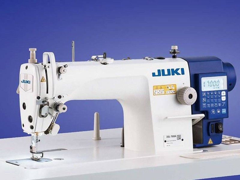 Sewing machine Juki DDL-7000AH-7 1-needle lockstitch machine JUKI Stebnówki płaskie jednoigłowe Wiking Polska - 2