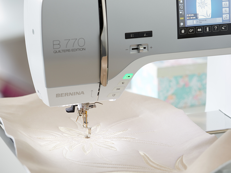 Bernina B770QE Plus embroidery machine. Bernina Embroidery machines Wiking Polska - 4