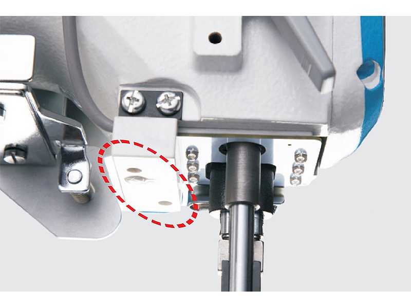 Sewing machine AUTOMAT 2-needle lockstitch machine Jack-58450J-405 Jack Flat 2-needle lockstitch machine Wiking Polska - 6