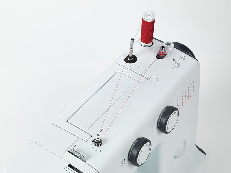 Bernette B33 sewing machine | Bernette Mechanical Machines - 10
