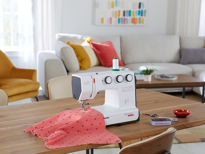 Bernette B35 sewing machine | Bernette Mechanical Machines - 17