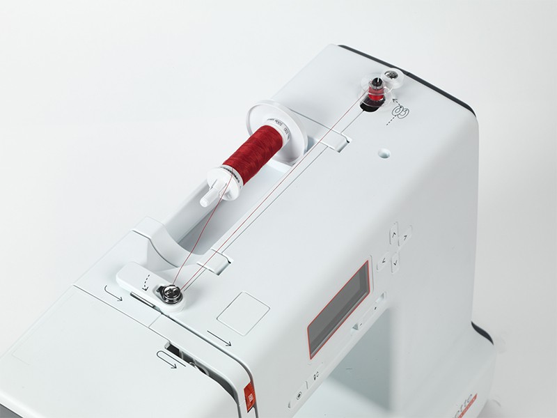 Швейна машина Bernette B37 | Швейні машини Bernette - 6 Швейна машина Bernette B37 | Швейні машини Bernette - 6