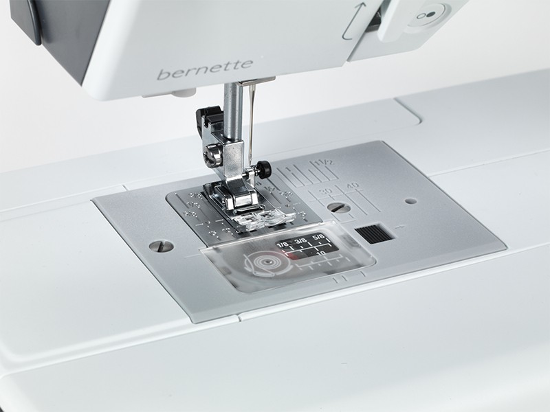 Швейна машина Bernette B37 | Швейні машини Bernette - 9 Швейна машина Bernette B37 | Швейні машини Bernette - 9