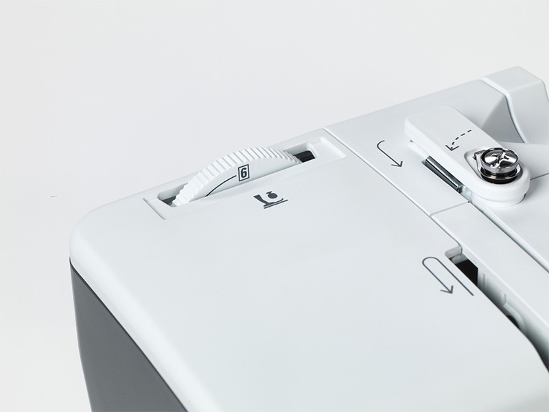 Швейна машина Bernette B38 | Швейні машини Bernette - 13 Швейна машина Bernette B38 | Швейні машини Bernette - 13