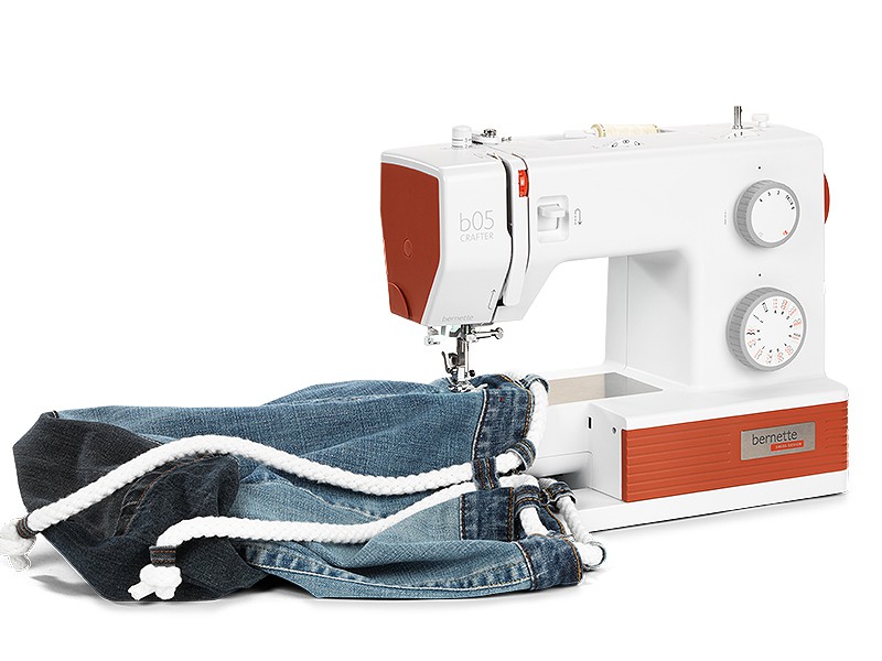 Maszyna do szycia Bernette 05 CRAFTER Heavy Duty | Maszyny mechaniczne Bernette - 4 Maszyna do szycia Bernette 05 CRAFTER Heavy Duty | Maszyny mechaniczne Bernette - 4