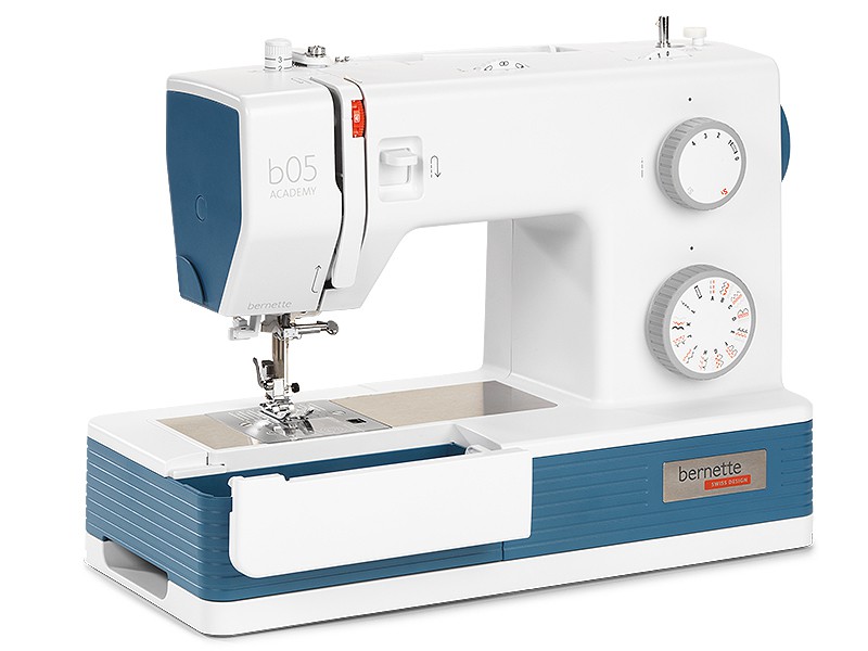 Bernette 05 ACADEMY Heavy Duty sewing machine | Bernette Mechanical Machines - 1 Bernette 05 ACADEMY Heavy Duty sewing machine | Bernette Mechanical Machines - 1