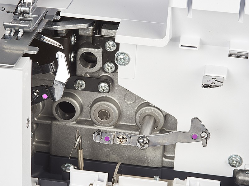 Renderka 3-2 nitkowa Bernette 42 FUNLOCK | Owerloki Bernette - 4 Renderka 3-2 nitkowa Bernette 42 FUNLOCK | Owerloki Bernette - 4