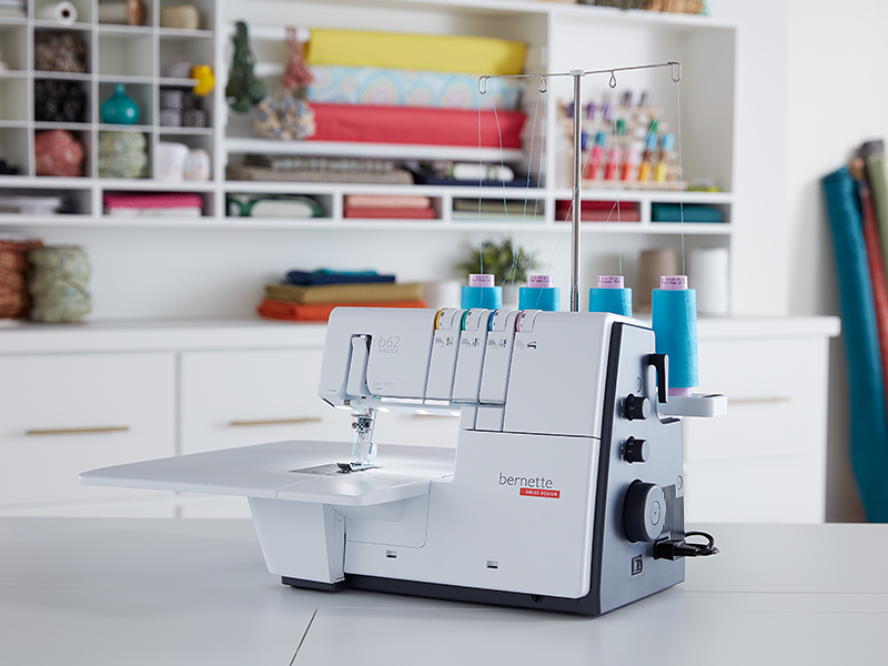 Renderka 4-nitkowa Bernette b62 AIRLOCK | Owerloki Bernette - 7