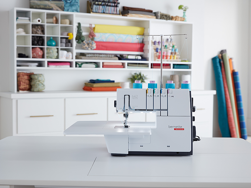 Renderka 4-nitkowa Bernette b62 AIRLOCK | Owerloki Bernette - 10 Renderka 4-nitkowa Bernette b62 AIRLOCK | Owerloki Bernette - 10