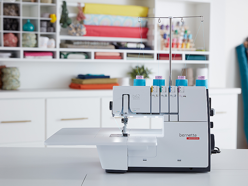 Renderka 4-nitkowa Bernette b62 AIRLOCK | Owerloki Bernette - 4 Renderka 4-nitkowa Bernette b62 AIRLOCK | Owerloki Bernette - 4