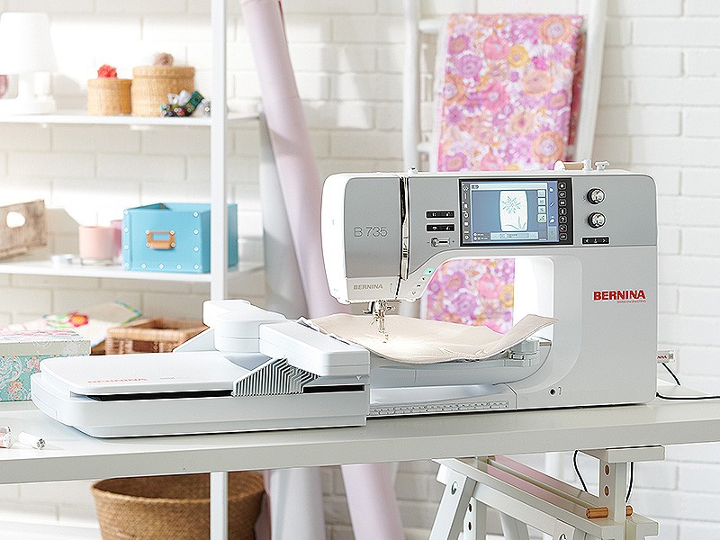Bernina B735 embroidery machine. | BERNINA embroidery machines - 1