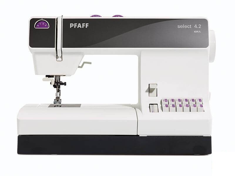 Sewing machine Pfaff Select 4.2