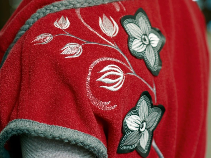 Thin embroidery hydrofoil 20μm