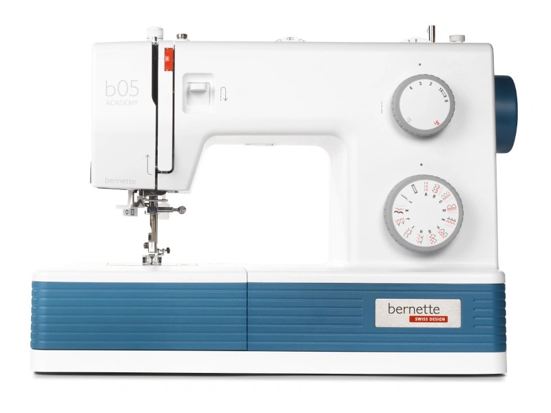 Bernette 05 ACADEMY Heavy Duty sewing machine