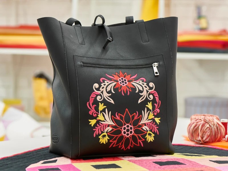 Нитки для комп'ютерної вишивки ЧОРНІ 15 000 м | Wiking Polska | Нитки для вишивання, нитки для брюк