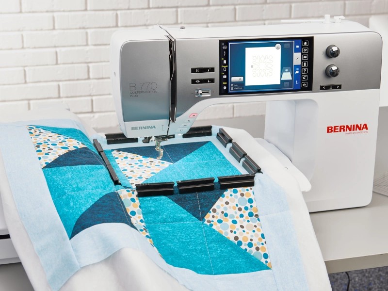 Tamborek Bernina z klamrami  - Medium 21,5 x 21,5cm - 4