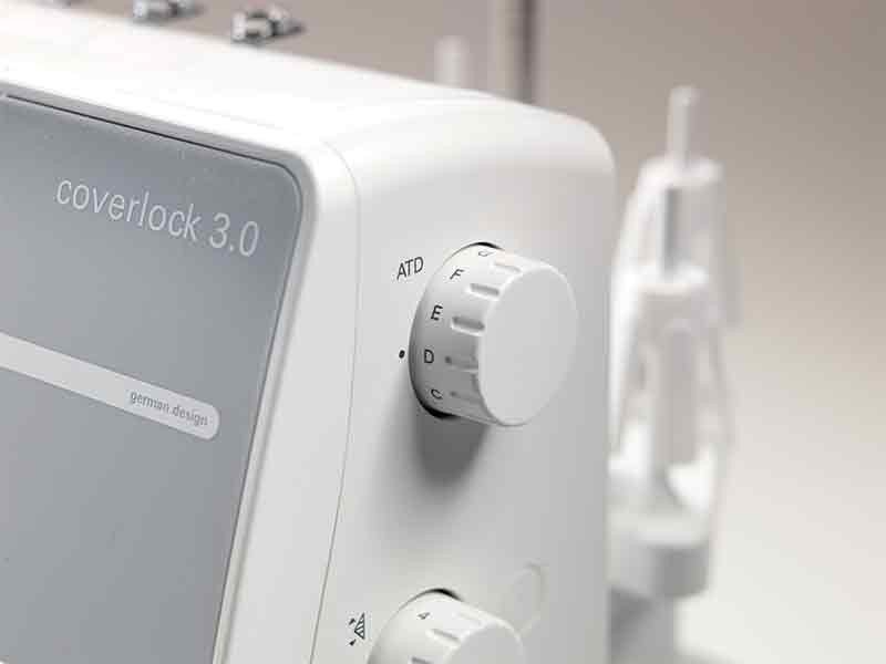 Оверлок Pfaff Coverlock 3.0 Оверлоки PFAFF Wiking Польща - 4 Оверлок Pfaff Coverlock 3.0 Оверлоки PFAFF Wiking Польща - 4