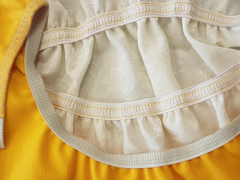 Stopka do gumy do owerloka BERNINA Stopka do gumy do owerloka BERNINA