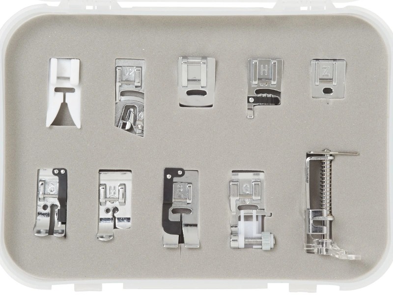 Set of utility feet for bernette B37 and B38 sewing machines