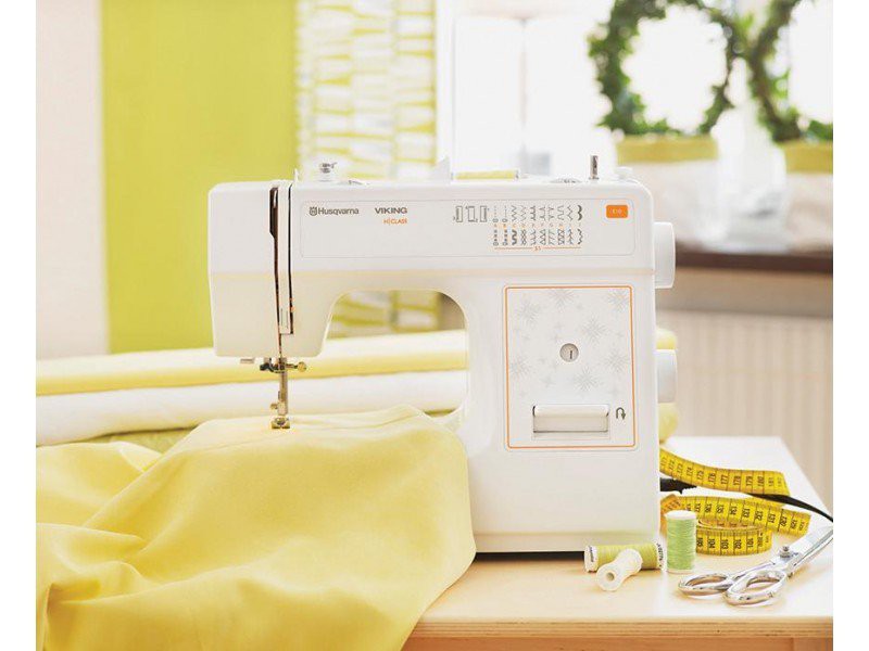 Швейна машина Husqvarna E10 HUSQVARNA Механічні машини Wiking Polska - 3 Швейна машина Husqvarna E10 HUSQVARNA Механічні машини Wiking Polska - 3