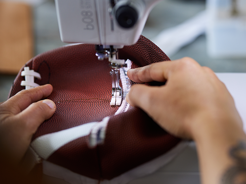 Прямострочна швейна машина Bernette 08 | Wiking Polska | Механічні машини Bernette