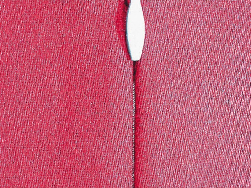 Concealed zipper foot for Bernette sewing machines Concealed zipper foot for Bernette sewing machines