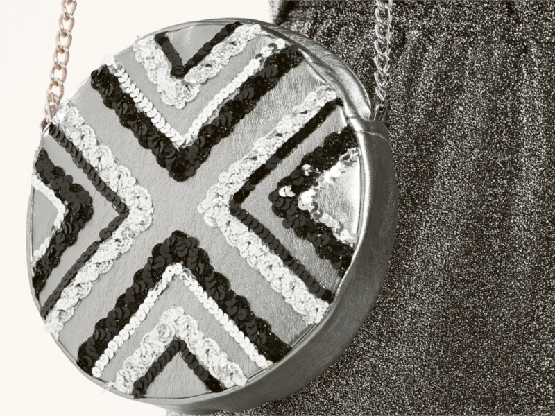 Stopka do naszywania cekinów i koralików do maszyn do szycia Bernette Stopka do naszywania cekinów i koralików do maszyn do szycia Bernette