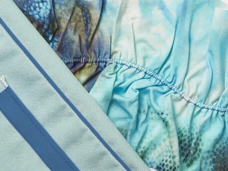 Stopka do wszywania sznurka (wypustki, pipingu) do renderek i coverlocków Bernette