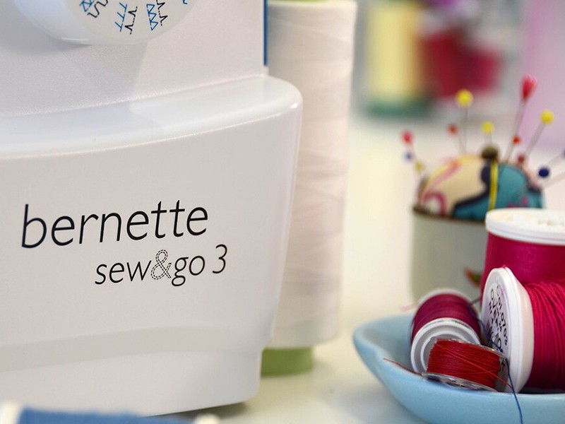 Maszyna do szycia Bernette Sew&Go 3 | Wiking Polska | Maszyny mechaniczne Bernette Maszyna do szycia Bernette Sew&Go 3 | Wiking Polska | Maszyny mechaniczne Bernette