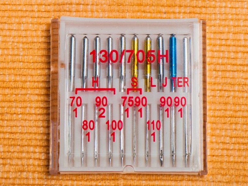 Set of TNI needles for various materials | Wiking Polska | Needles, spools, oil