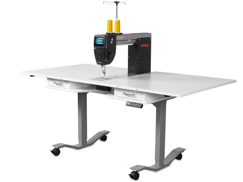 Maszyna longarm Bernina Q16 PLUS + stolik regulowany Maszyna longarm Bernina Q16 PLUS + stolik regulowany
