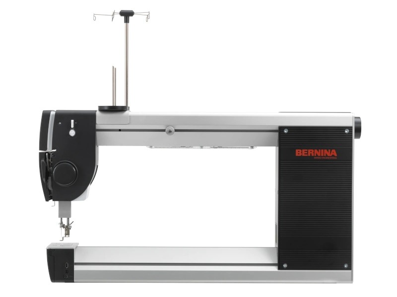 Швейна машина Bernina Q24 з довгим рукавом | Wiking Polska | Длиннорукі верстати BERNINA