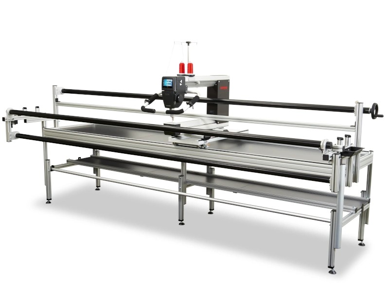 Maszyna longarm Bernina Q24 na ramie do pikowania BERNINA PRO Maszyna longarm Bernina Q24 na ramie do pikowania BERNINA PRO