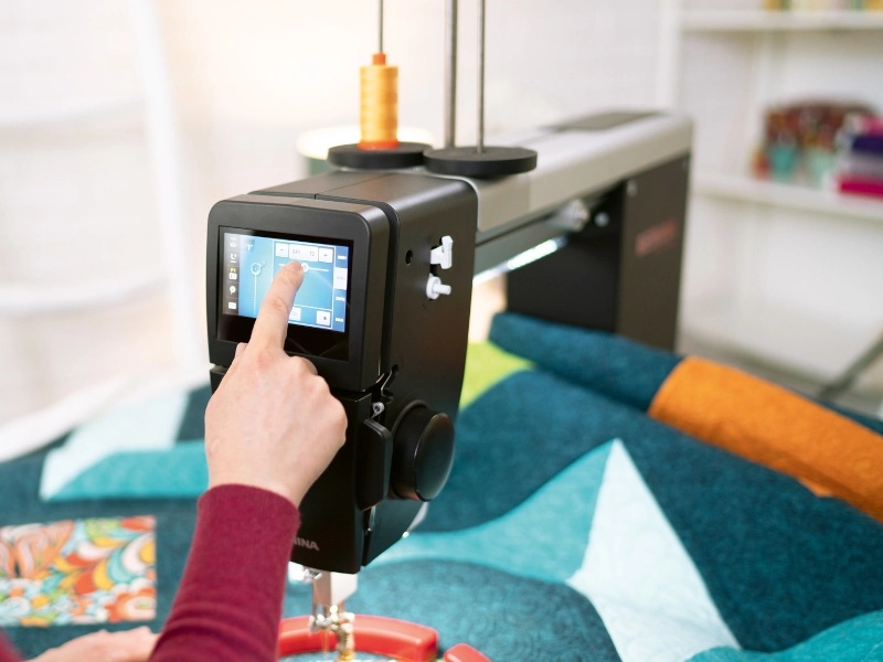 Настільний стіл Bernina Q для верстатів з довгим важелем | Wiking Polska | Длиннорукі верстати BERNINA