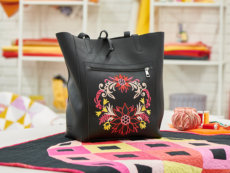 Вишивальна машина Bernina B790 Pro. | Вишивальні машини BERNINA - 16 Вишивальна машина Bernina B790 Pro. | Вишивальні машини BERNINA - 16