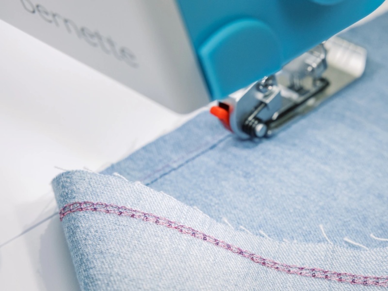 copy of Каверлок 5-нитковий Bernette b68 AIRLOCK | Wiking Polska | Оверлоки Бернет