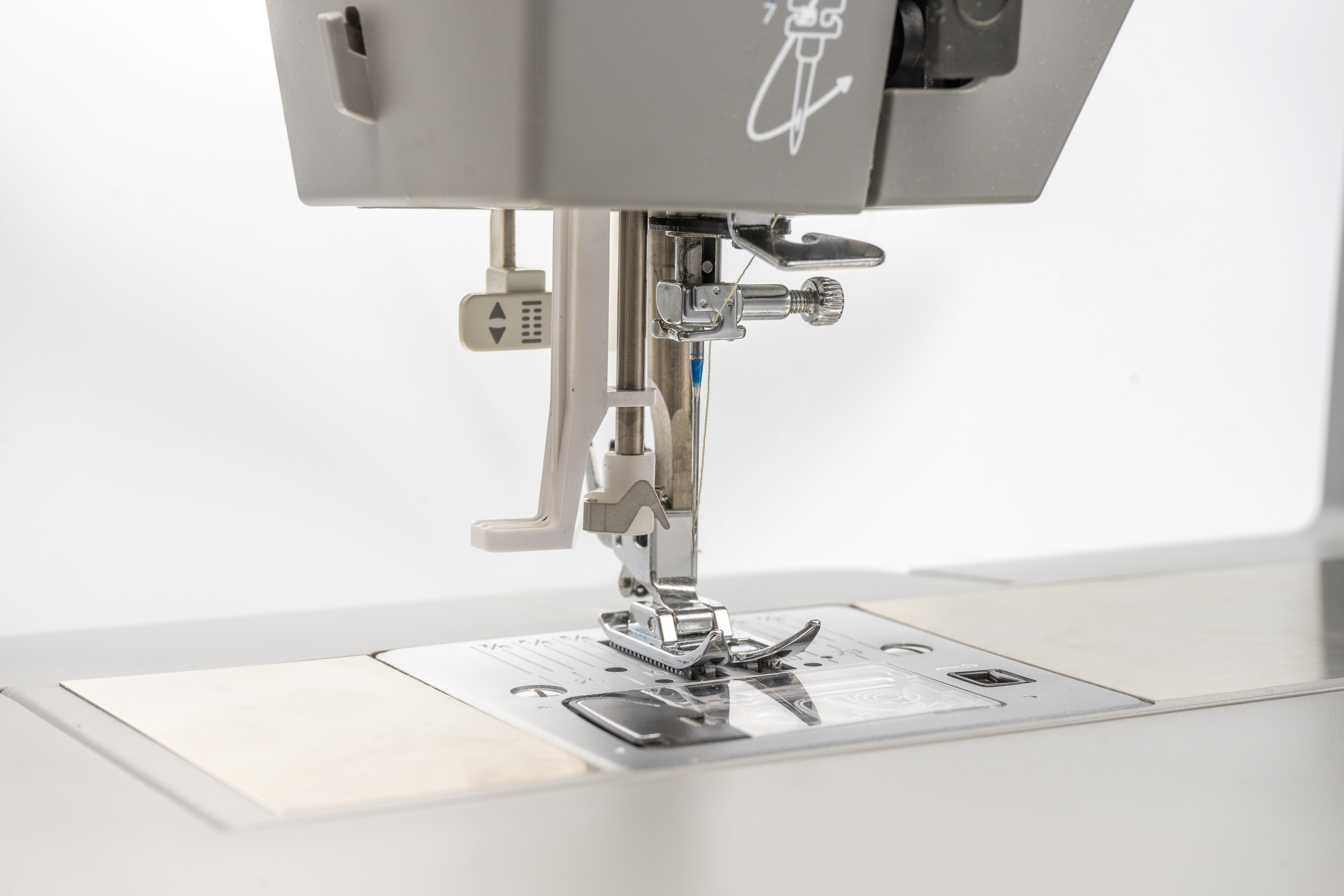 Maszyna do szycia Redstar Heavy Duty RQ60