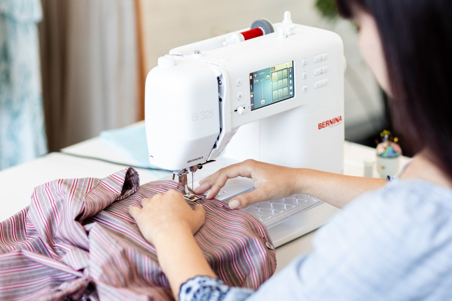Maszyna do szycia Bernina B325
