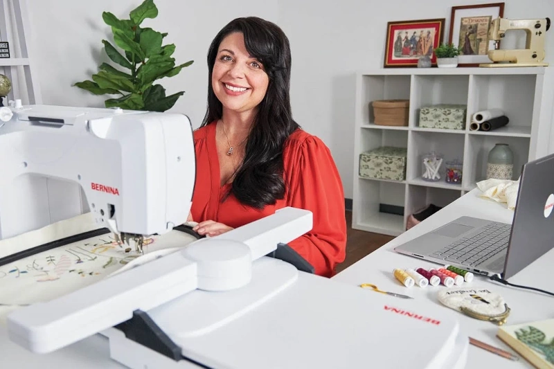 BERNINA - Program do projektowania haft&oacute;w DESIGNER V9